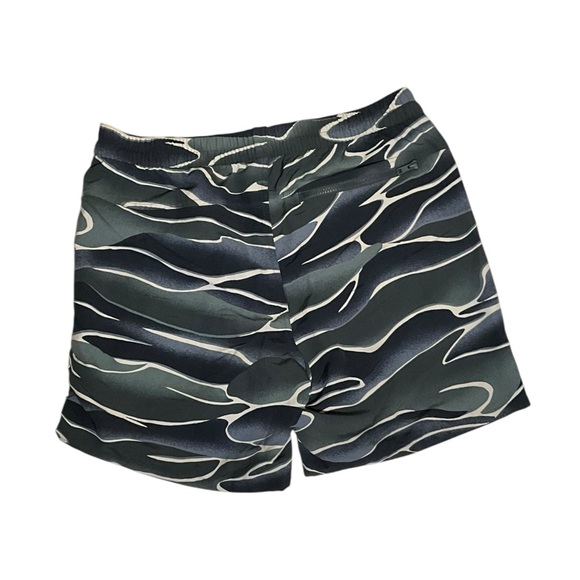 Filson Co. Cooper Lake swim Shorts men’s medium river smoke color wave NWT - Picture 1 of 9